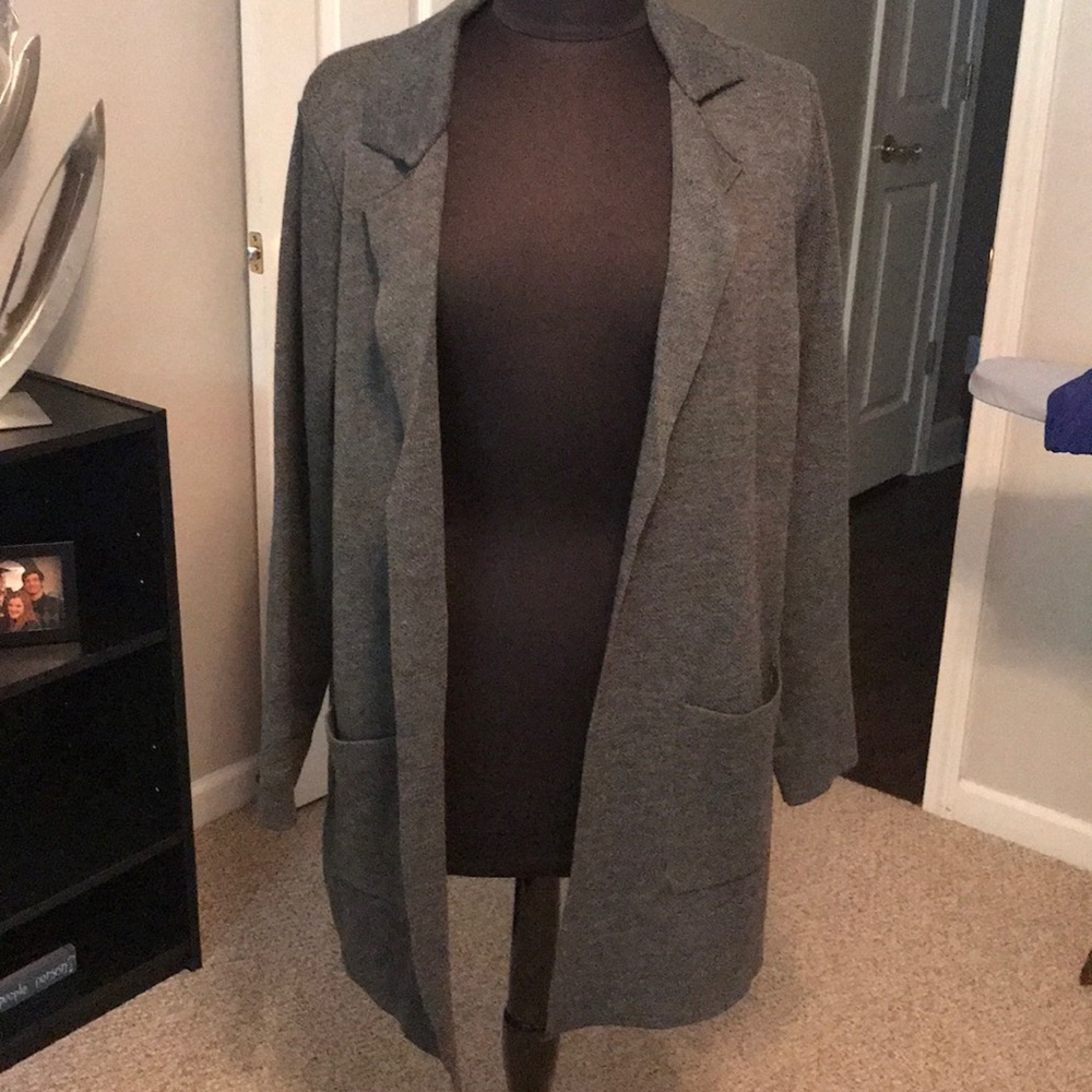 Charcoal Investments Jacket2